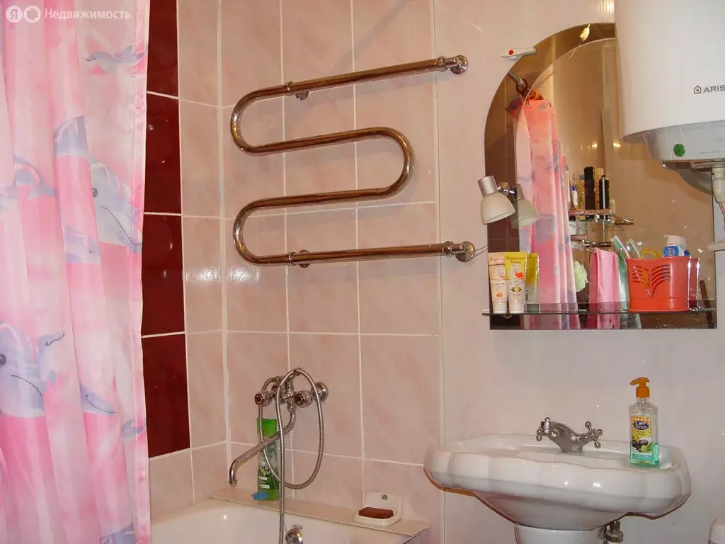 1-комнатная квартира: Коряки, улица Вилкова, 3 (34 м) - Фото 1