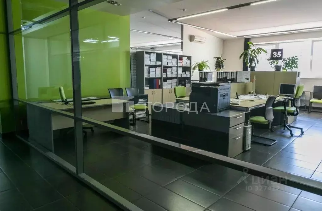 Офис в Новосибирская область, Новосибирск ул. Галущака, 2А (2910 м) - Фото 1