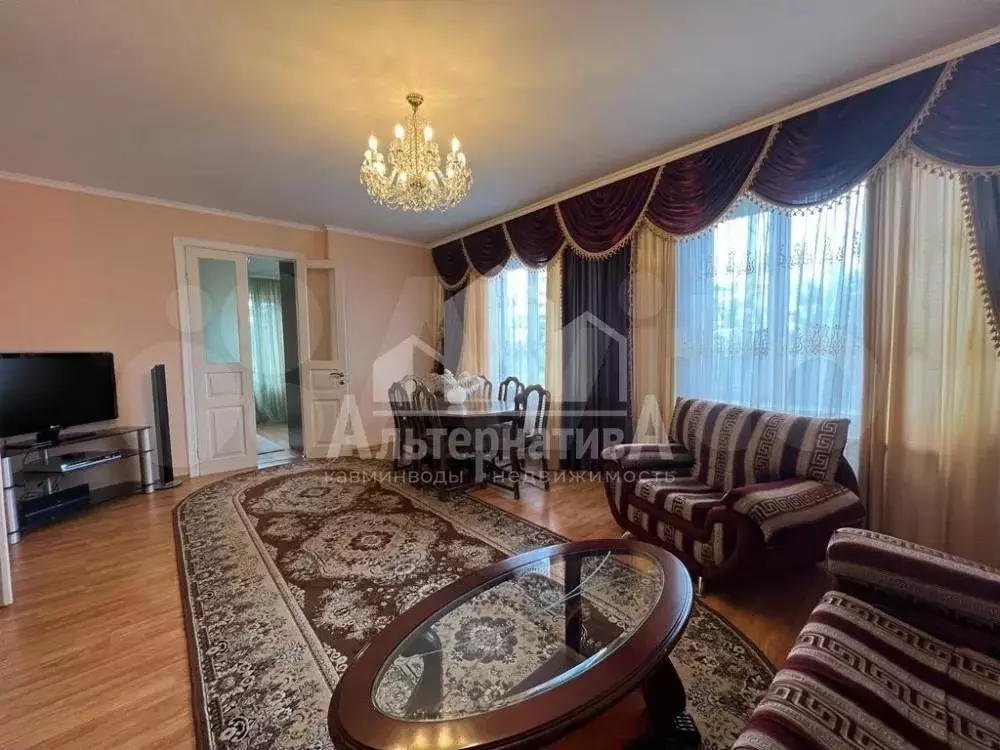 Дом 205 м на участке 9 сот. - Фото 1