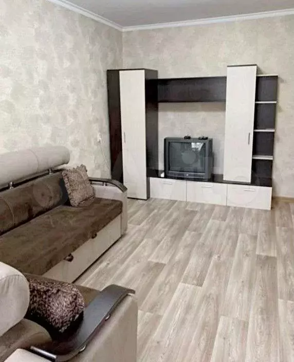 1-к. квартира, 35 м, 1/5 эт. - Фото 1