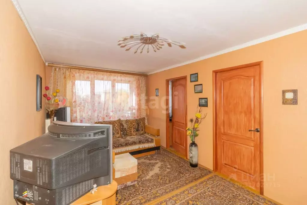 4-к кв. Челябинская область, Челябинск ул. Танкистов, 150В (61.2 м) - Фото 0