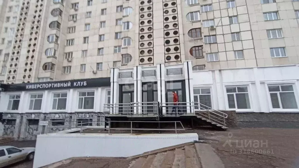 Помещение свободного назначения в Башкортостан, Уфа Комсомольская ул., ... - Фото 0
