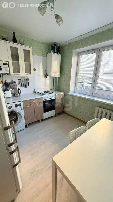 2-комнатная квартира: Стерлитамак, Крымская улица, 24 (49 м) - Фото 2