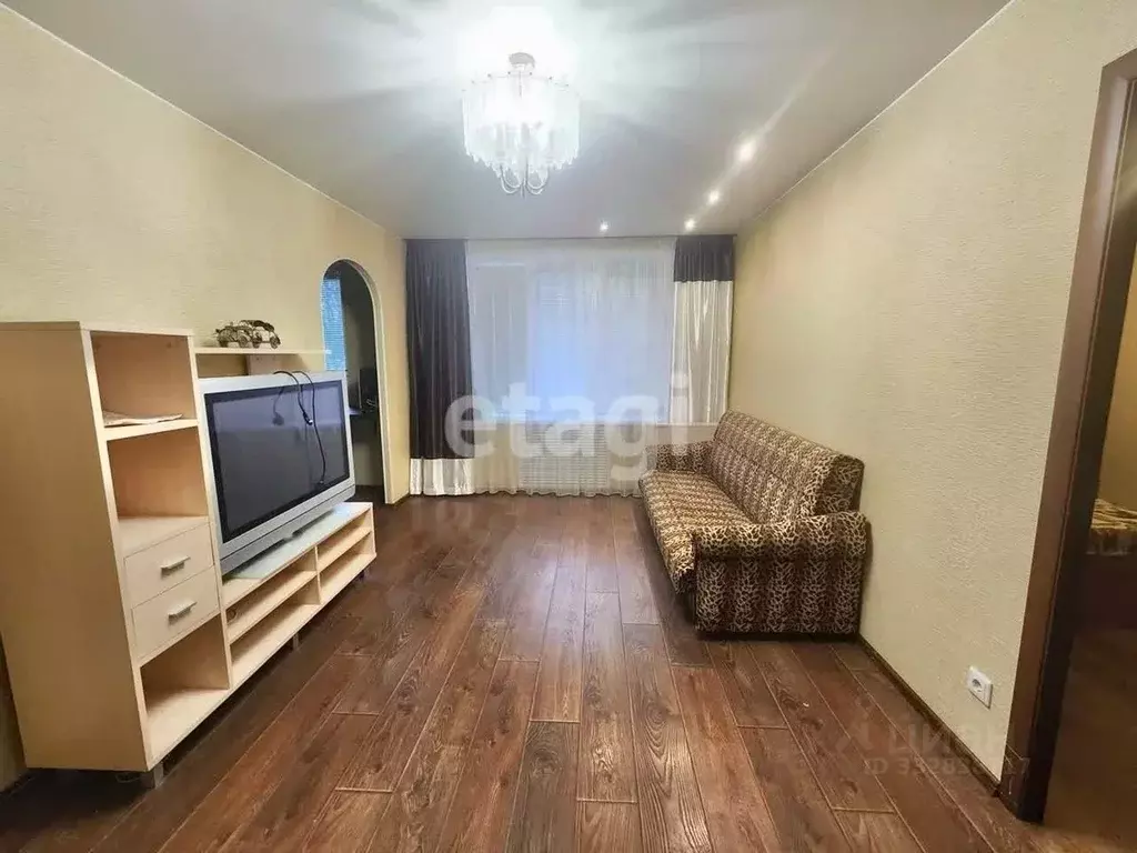 2-к кв. Ленинградская область, Кириши ул. Мира, 9 (43.9 м) - Фото 1