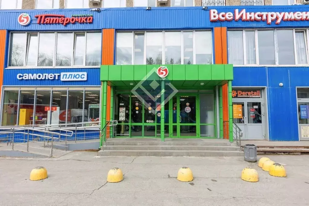Торговая площадь в Пермский край, Пермь Подлесная ул., 43 (7 м) - Фото 1