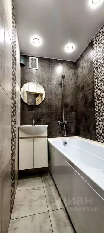 2-к кв. Волгоградская область, Волгоград ул. Таращанцев, 61 (45.0 м) - Фото 1