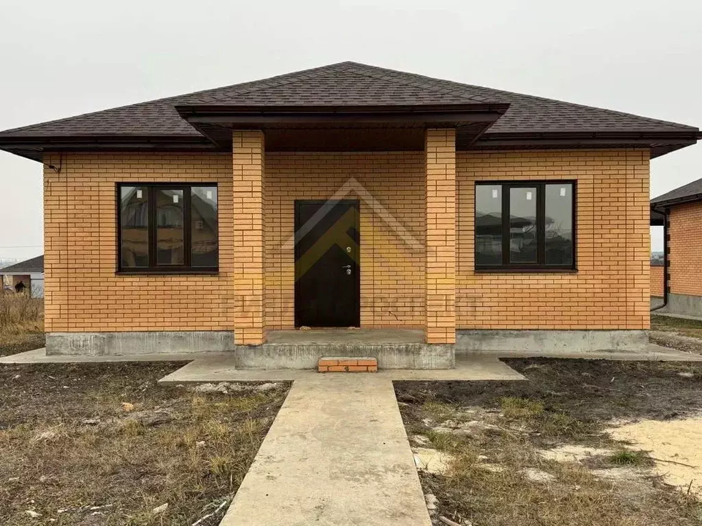 Дом в Белгородская область, Старый Оскол ул. Троицкая (140 м) - Фото 1