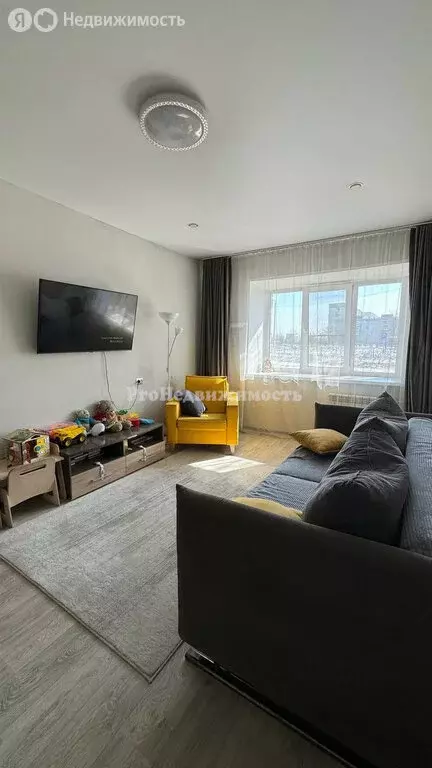 2-комнатная квартира: Кызыл, улица Ооржака Лопсанчапа, 27 (50 м) - Фото 1