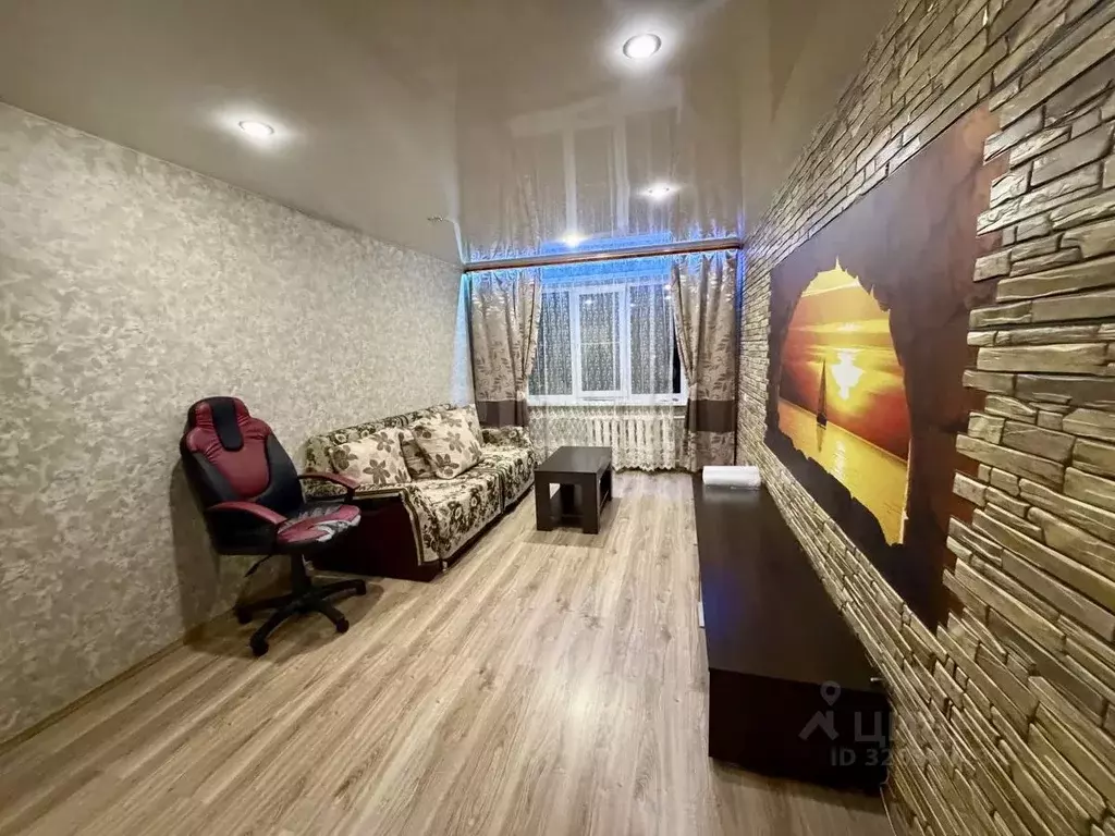 2-к кв. Коми, Сыктывкар Нижний Чов мкр, ул. Магистральная, 3 (47.7 м) - Фото 2