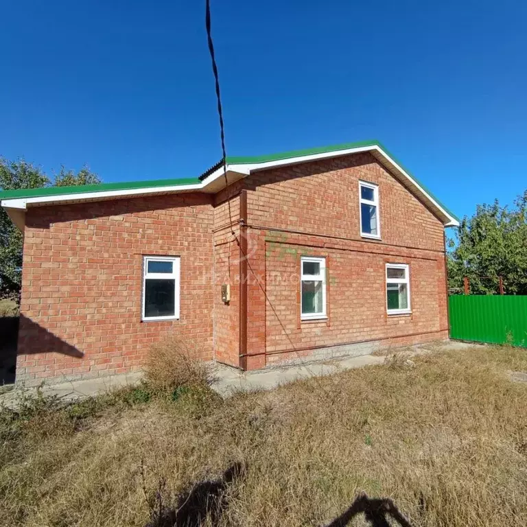 Дом в Краснодарский край, Ейский район, Александровское с/пос, с. ... - Фото 2