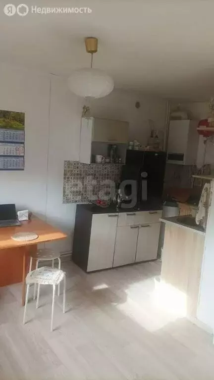 Дом в городской посёлок Ульяновка, 9-я улица (295.3 м) - Фото 0