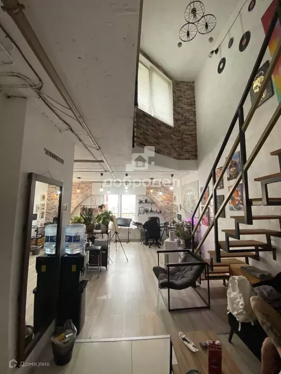 Продаётся 2-к квартира, 76.2 м - Фото 1