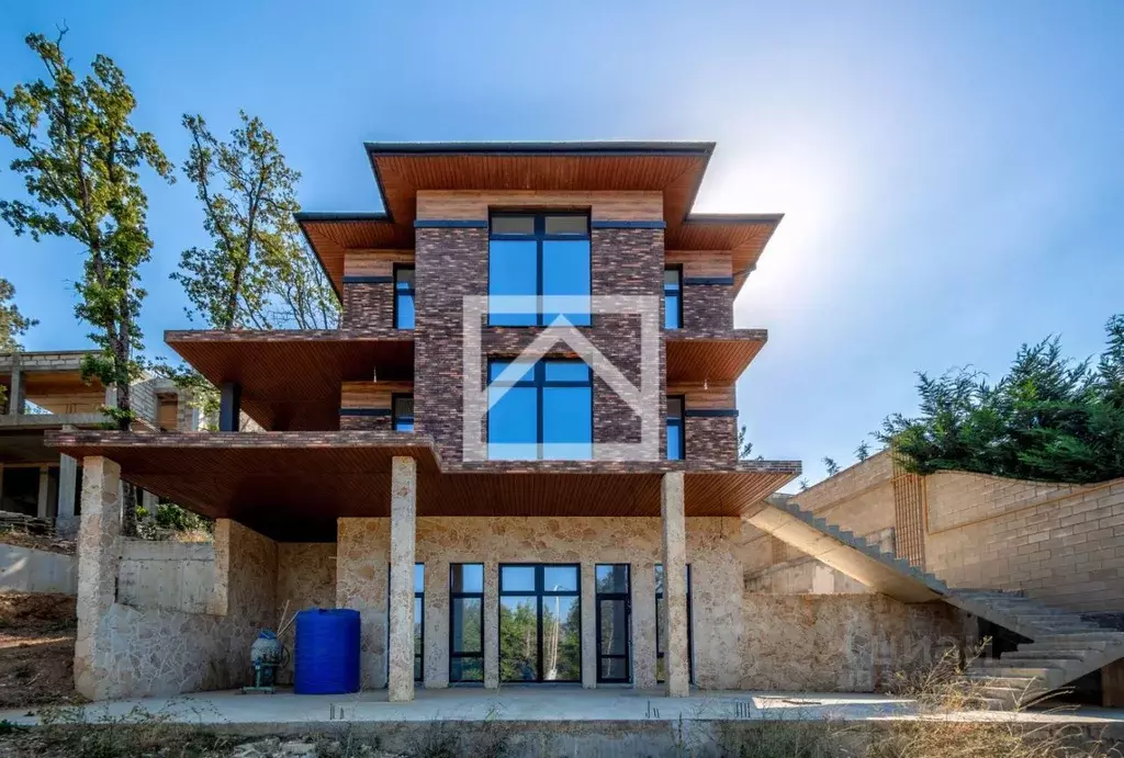 Дом в Крым, Ялта муниципальный округ, Виноградное пгт ул. Магобинская, ... - Фото 1