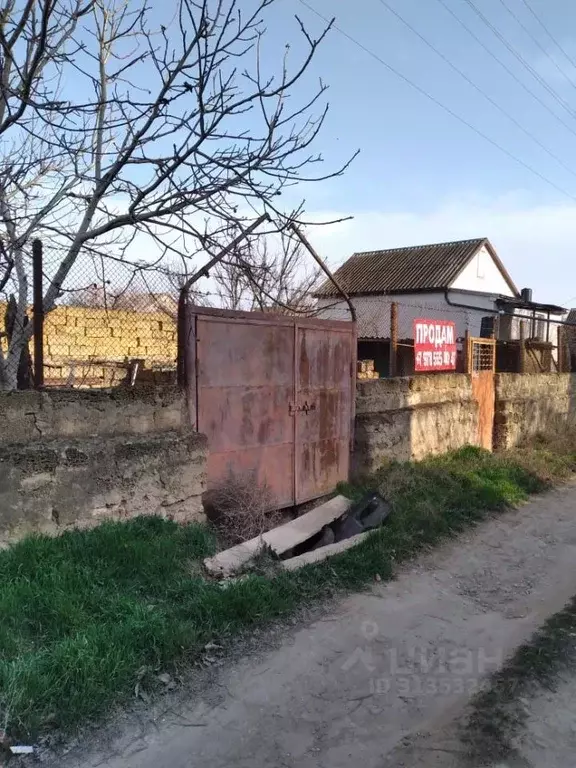 Участок в Крым, Сакский район, Суворовское с/пос, Заводское СПК ул. ... - Фото 1