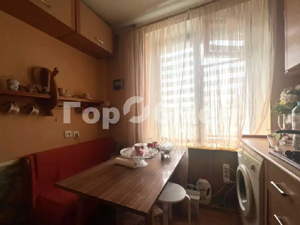 Продается 3-комнатная квартира - Фото 1