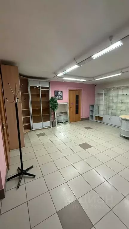 Помещение свободного назначения в Свердловская область, Екатеринбург ... - Фото 1