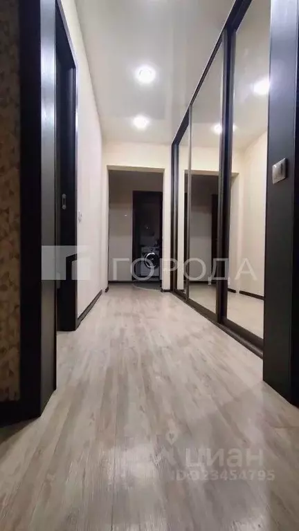 3-к кв. Новосибирская область, Новосибирск Закаменский мкр, 14 (60.0 ... - Фото 0