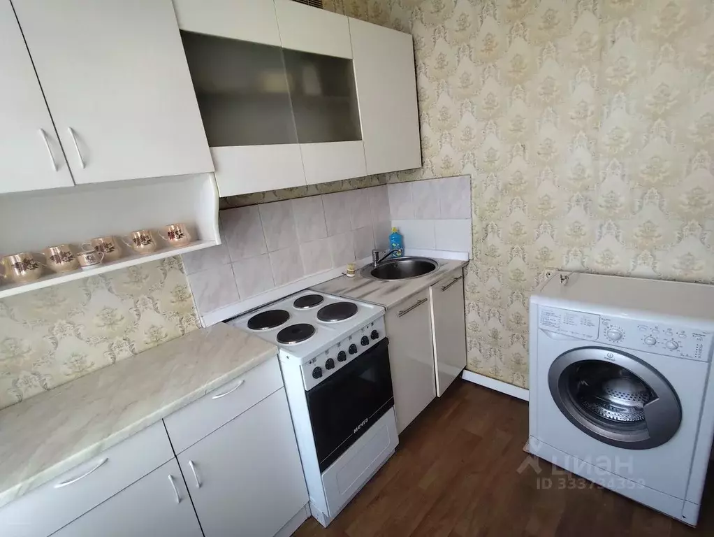 3-к кв. Москва ул. Красного Маяка, 19К1 (58.1 м) - Фото 1