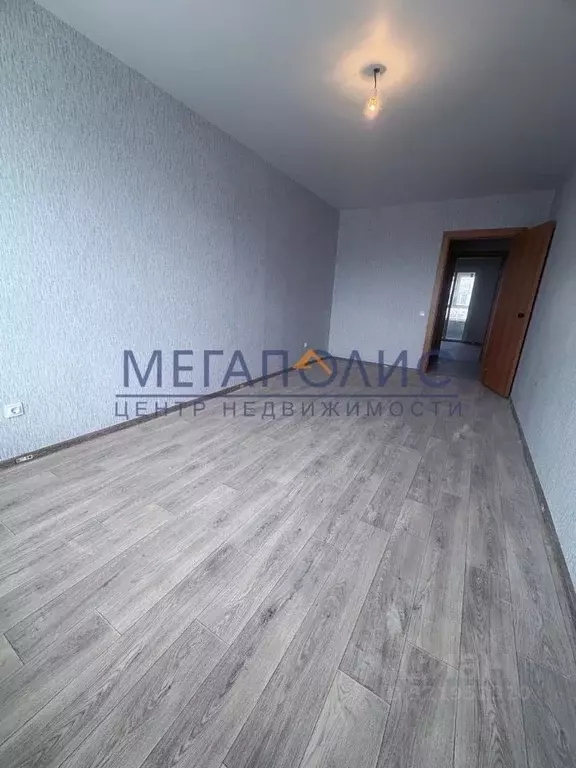 3-к кв. Саратовская область, Балаково Волжская ул., 33А (65.0 м) - Фото 2