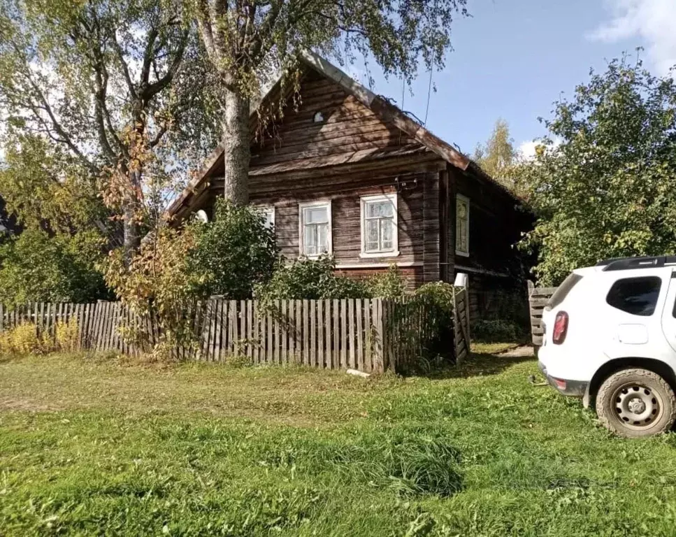 Дом в Новгородская область, Валдайский район, Любницкое с/пос, д. ... - Фото 0