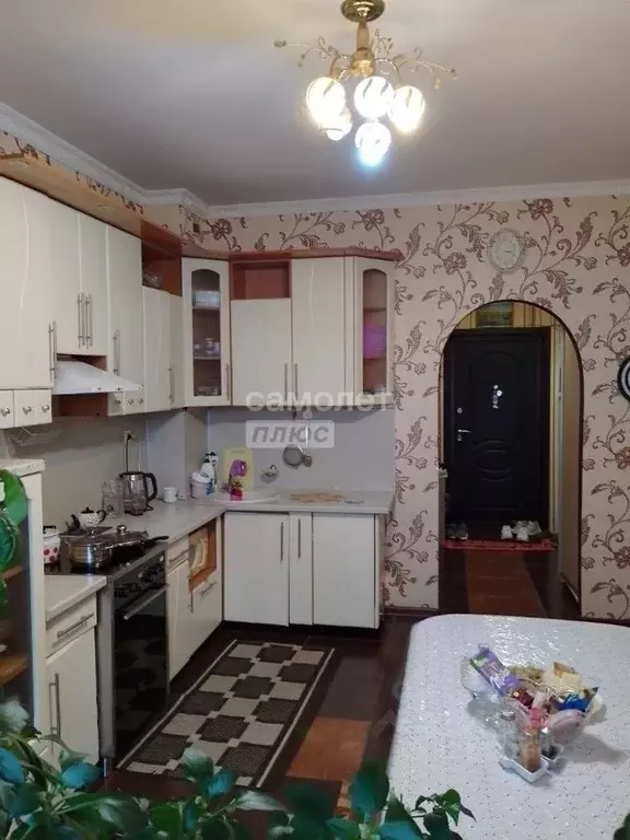 3-к кв. Ханты-Мансийский АО, Сургут ул. Щепеткина, 14 (68.2 м) - Фото 1