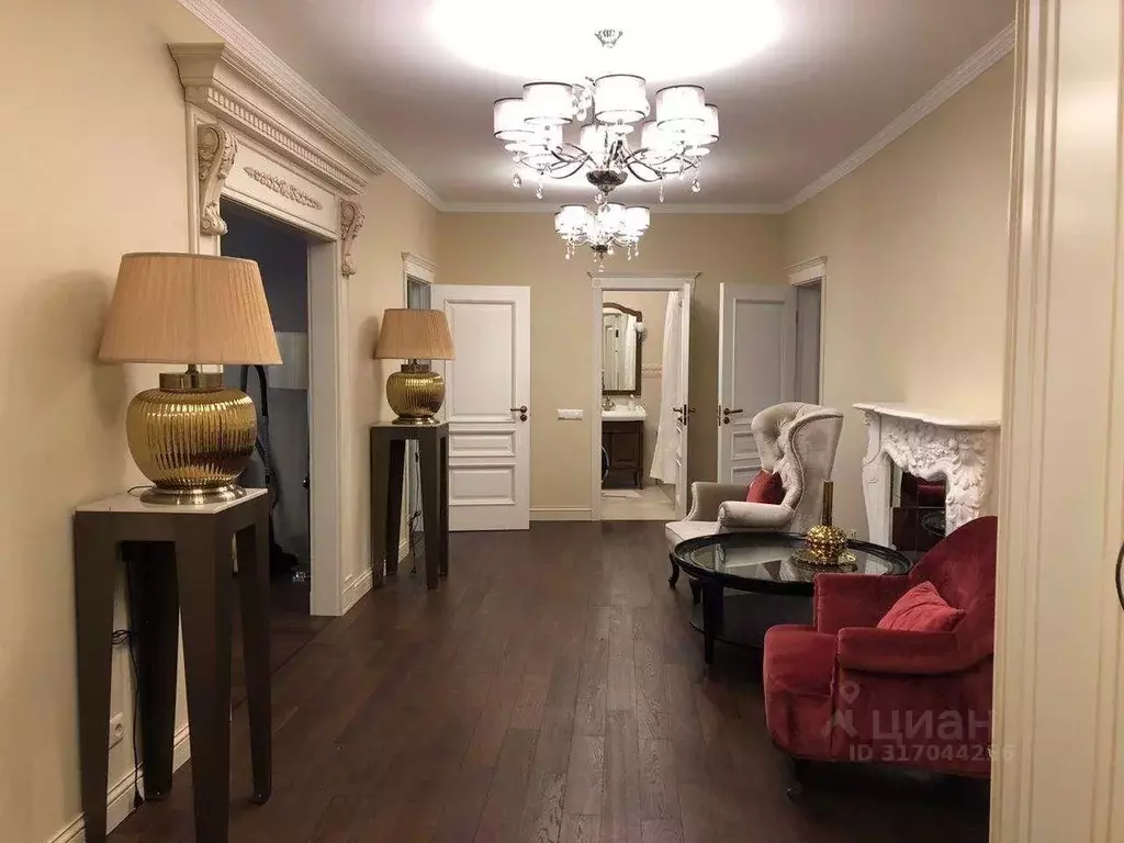Квартира, 3 комнаты, 117 м - Фото 0