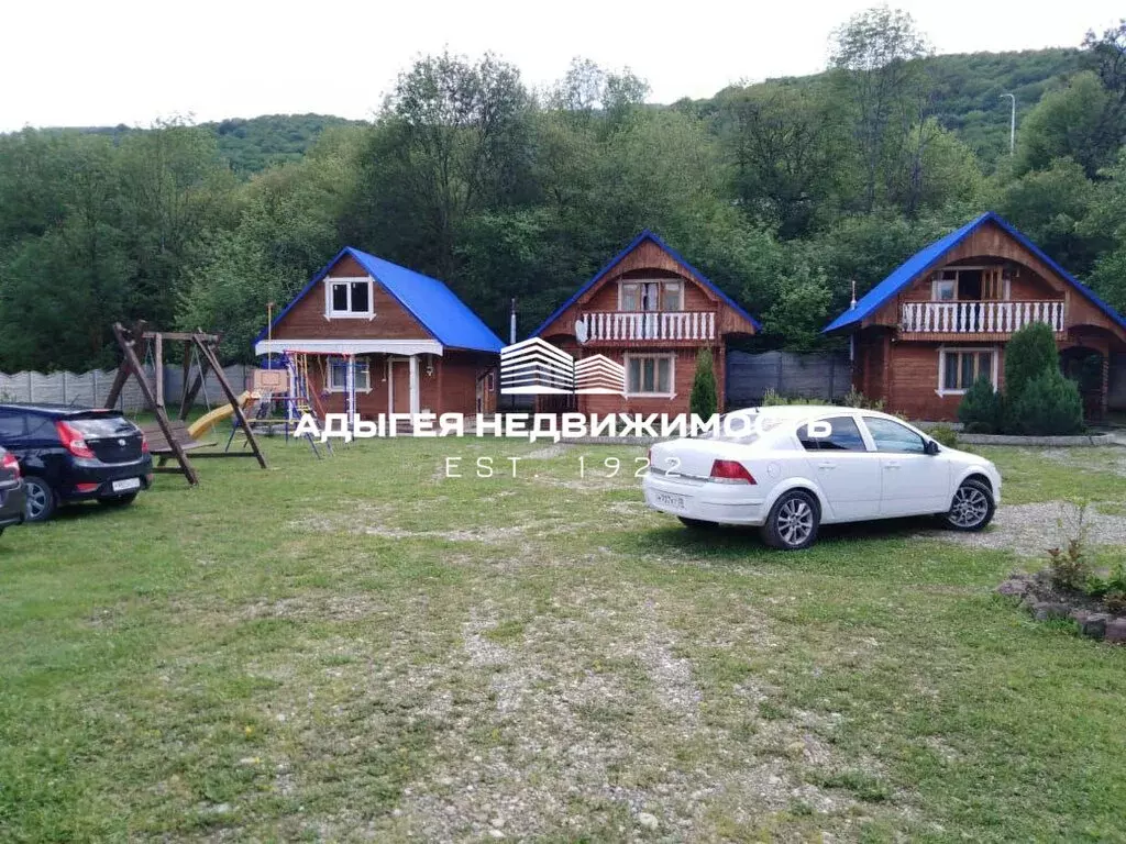Дом в Даховская, Мостовая улица (300 м) - Фото 0