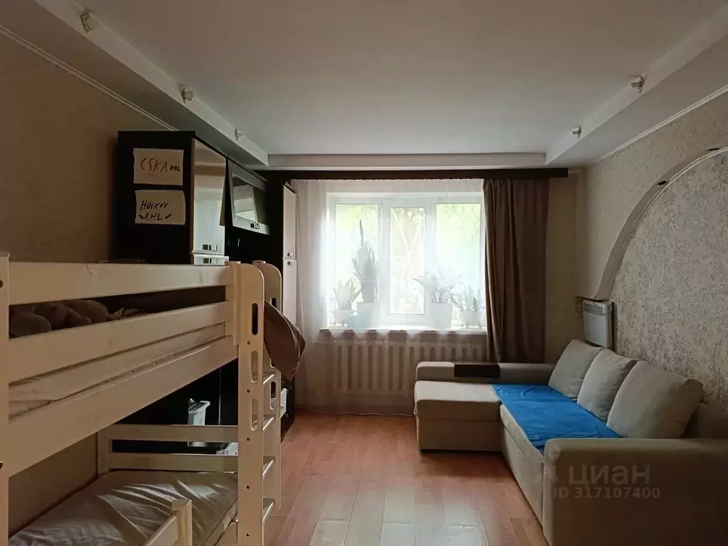 1-к кв. Белгородская область, Белгород Садовая ул., 26 (46.0 м) - Фото 0