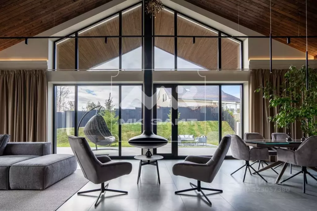 Коттедж в Ленинградская область, Всеволожский район, Бугровское ... - Фото 1