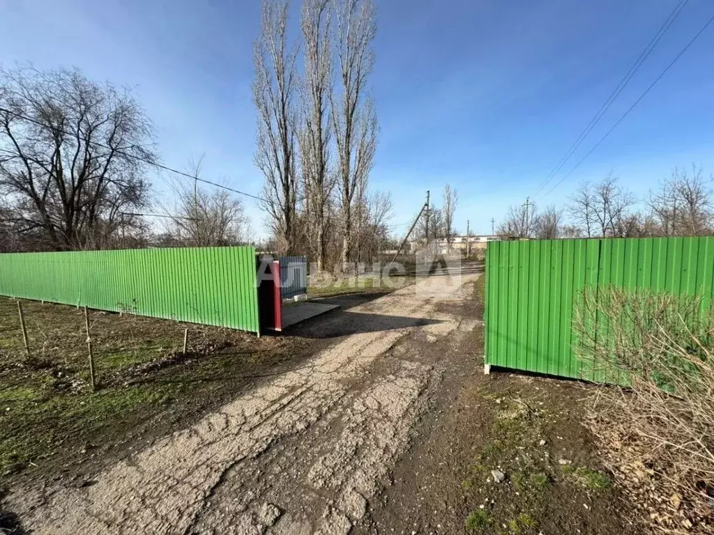 Участок в Ростовская область, пос. Зимовники ул. Дзержинского (19.0 ... - Фото 1