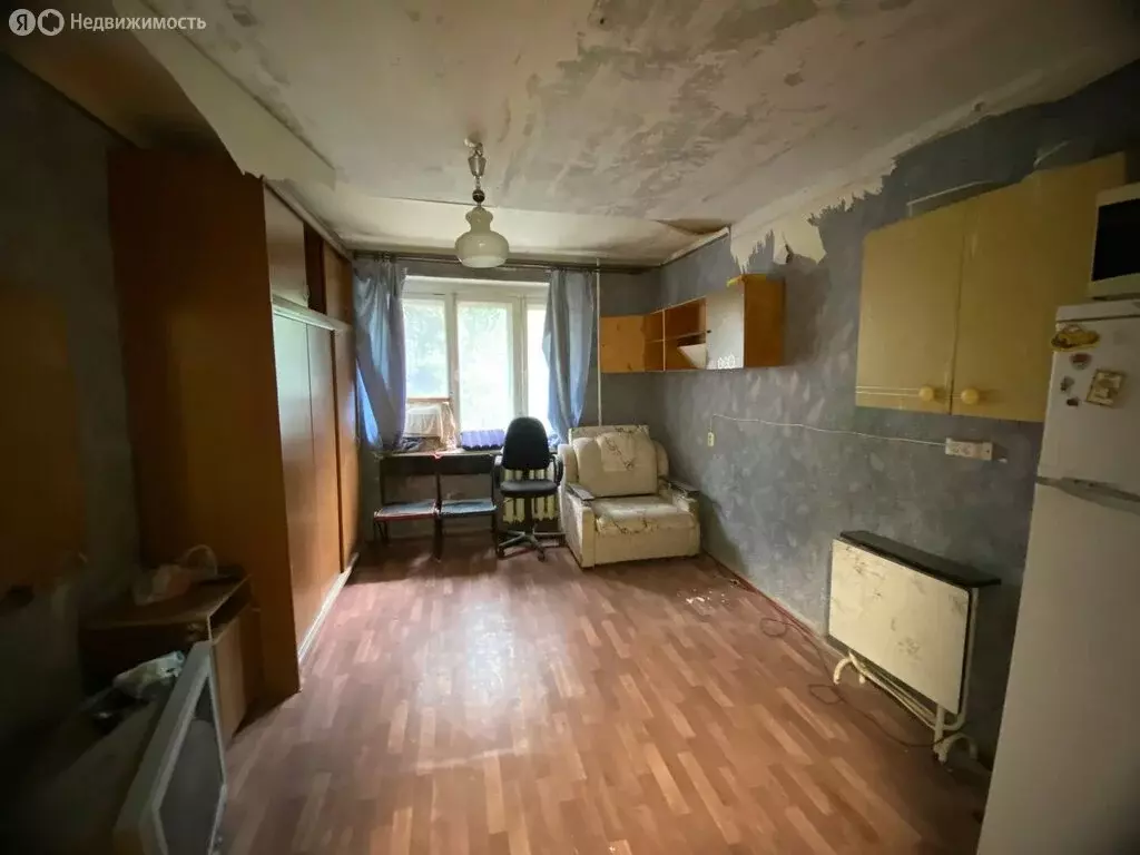 1к в 6-комнатной квартире (13.7 м) - Фото 1