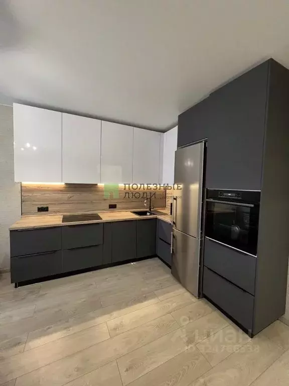 2-к кв. Красноярский край, Красноярск ул. Толстого, 21 (66.4 м) - Фото 1