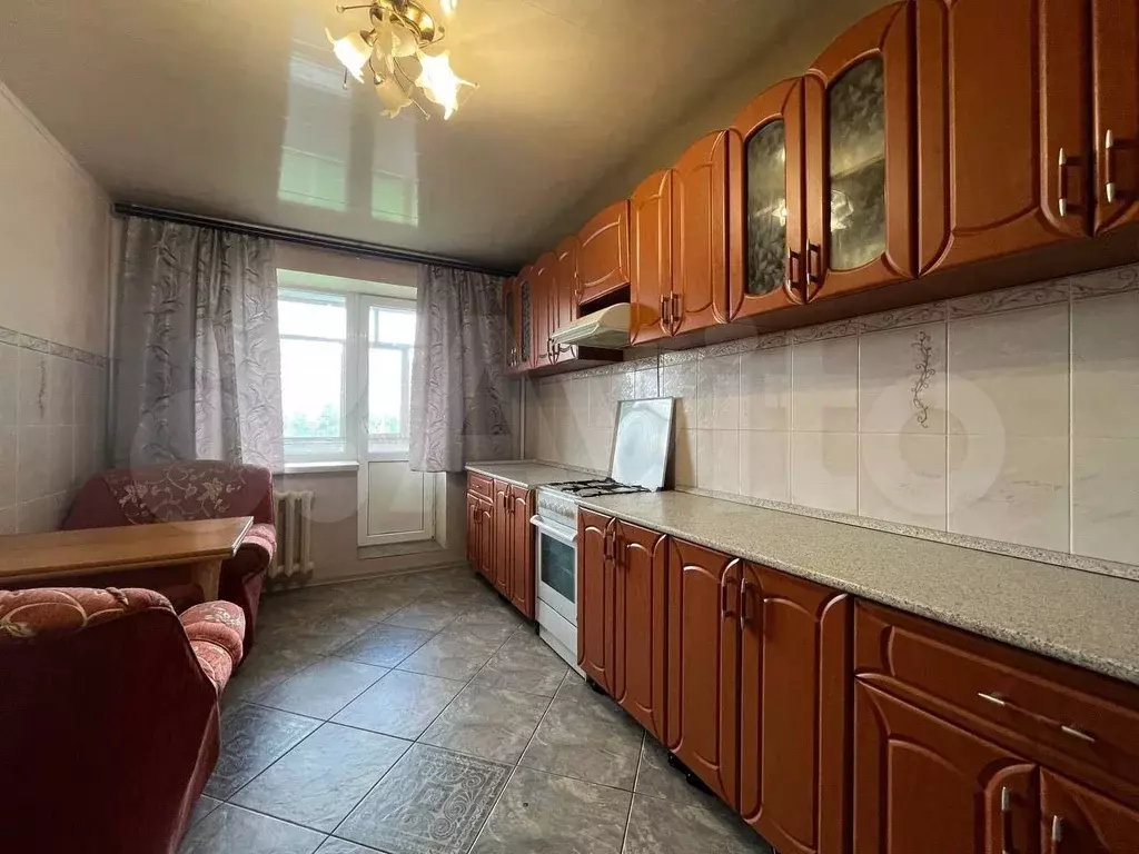 1-к. квартира, 56 м, 5/10 эт. - Фото 0