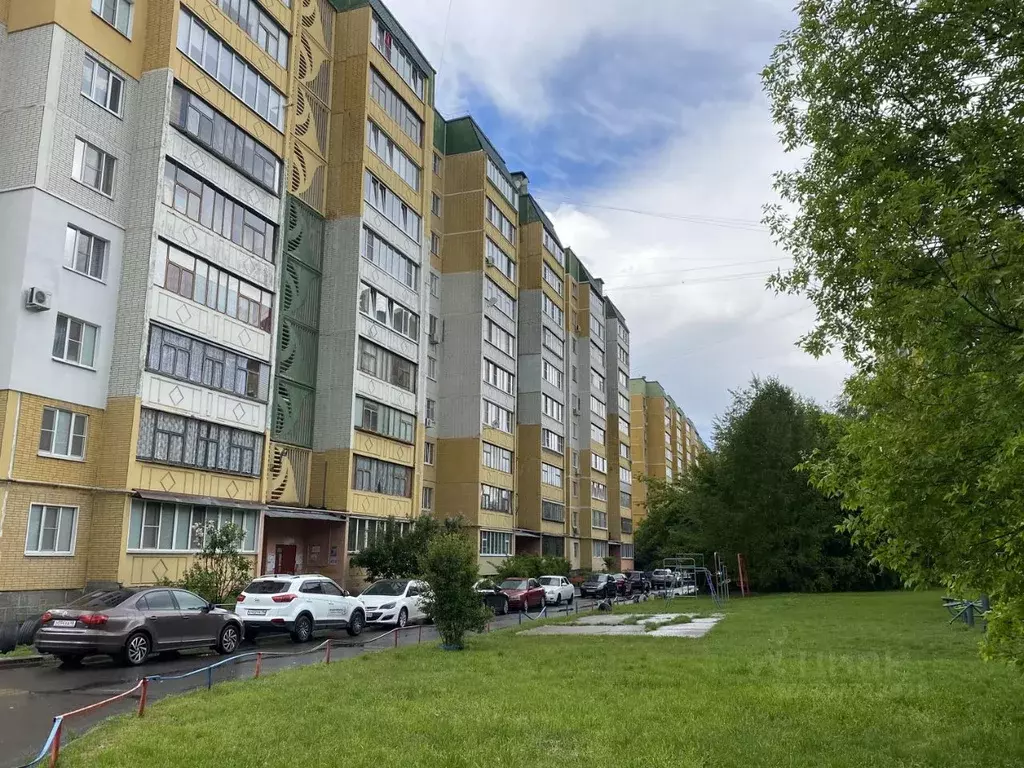 1-к кв. Курская область, Курск ул. Бойцов 9-й Дивизии, 189 (35.9 м) - Фото 0