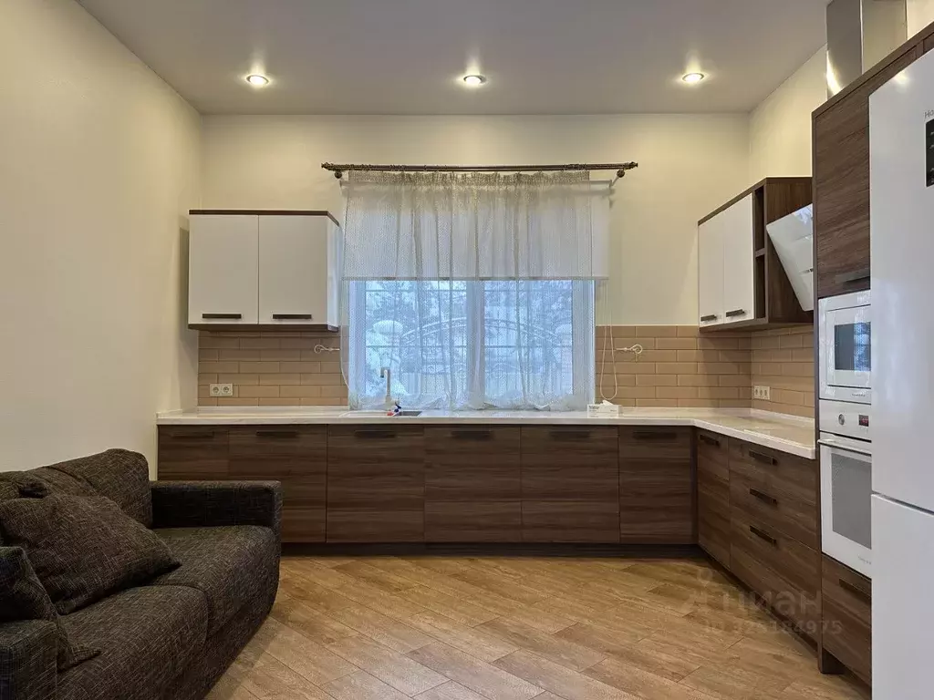 Коттедж в Свердловская область, Сысертский муниципальный округ, с. ... - Фото 2