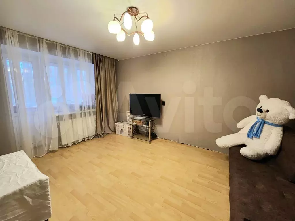 3-к. квартира, 60 м, 2/9 эт. - Фото 1