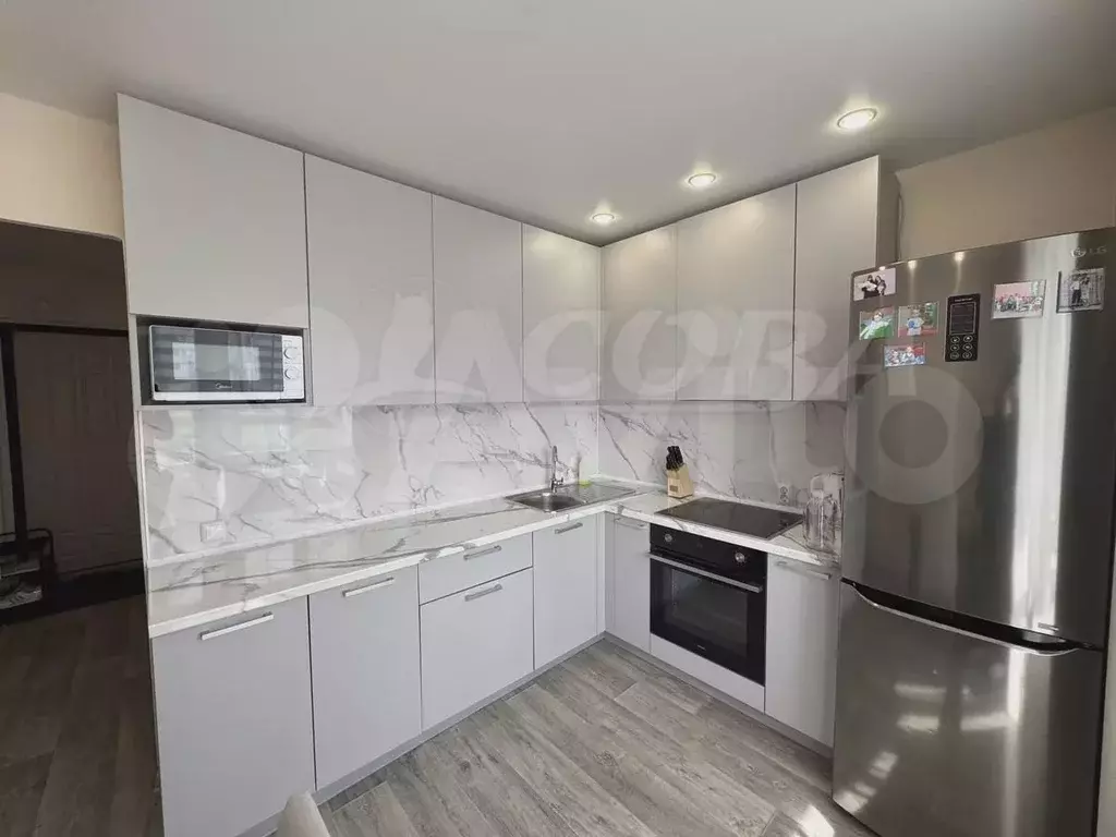 2-к. квартира, 55 м, 7/14 эт. - Фото 1