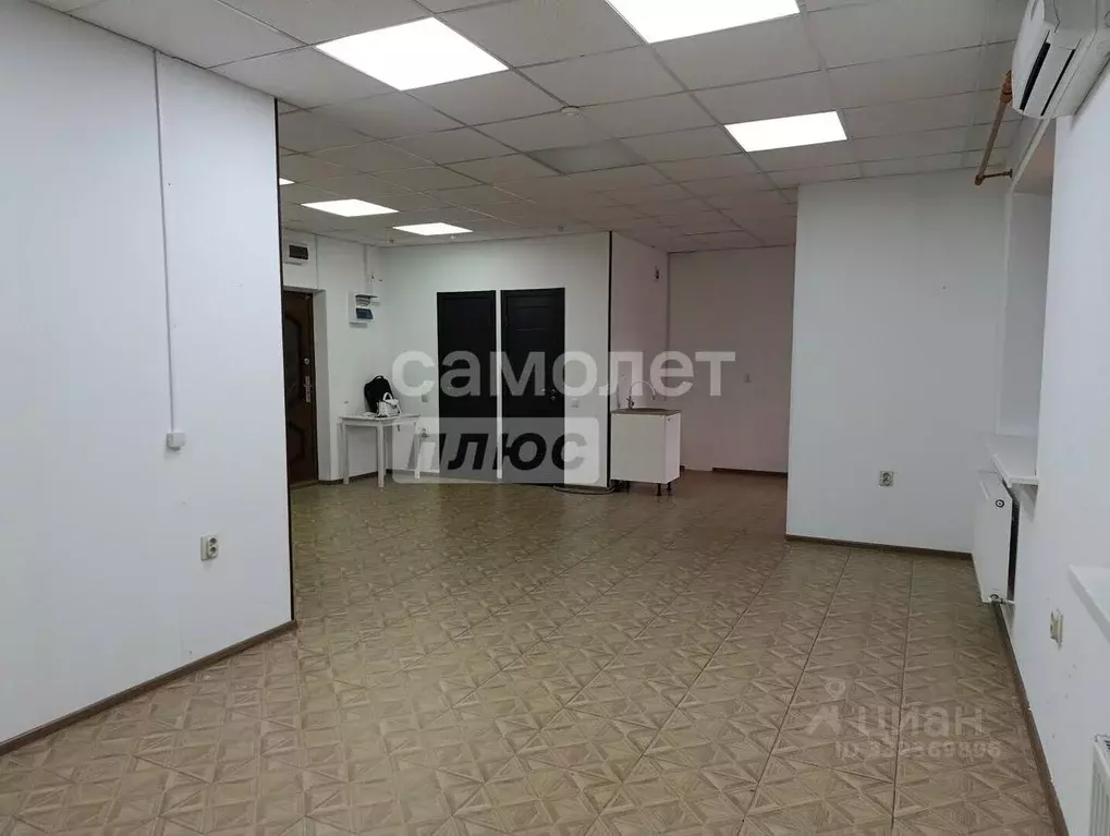 Помещение свободного назначения в Краснодарский край, Краснодар ул. ... - Фото 1