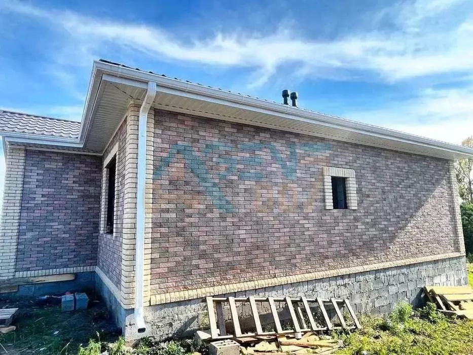 Дом в Белгородская область, Белгородский район, с. Стрелецкое  (110 м) - Фото 2