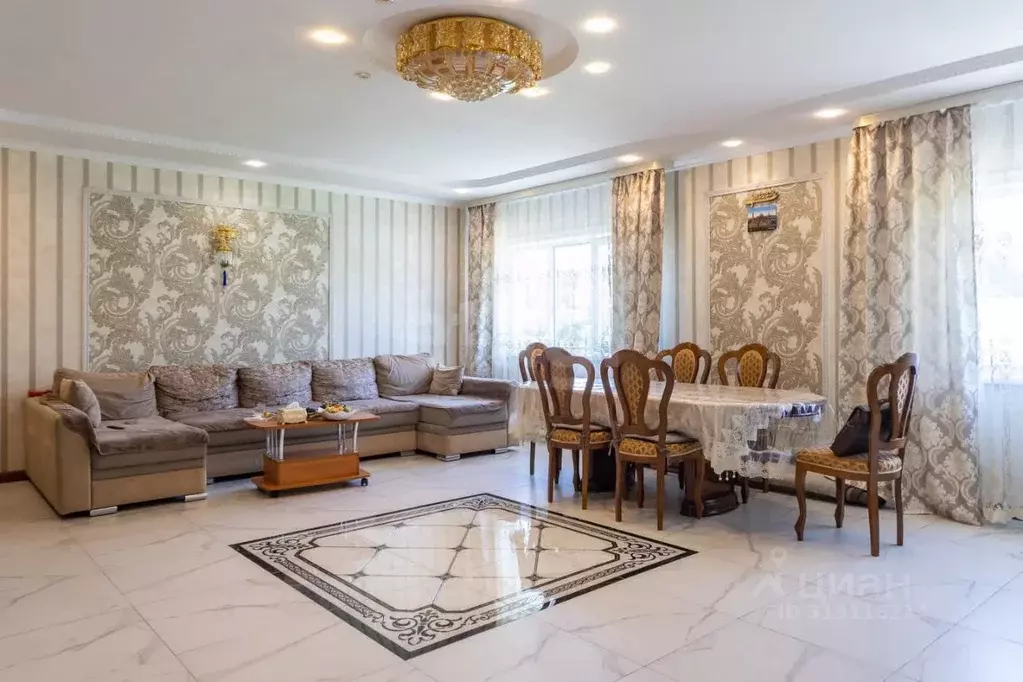 Дом в Еврейская автономная область, Смидовичский район, пос. ... - Фото 1