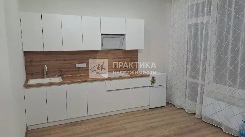 Продается 1-комнатная квартира - Фото 1