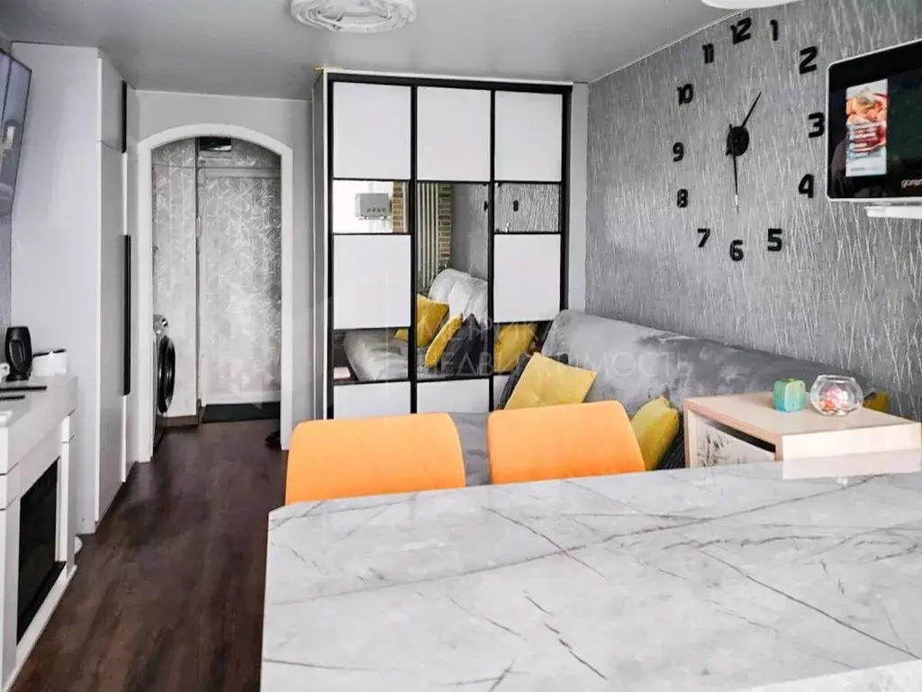 Студия Тюменская область, Тюмень ул. 30 лет Победы, 77 (18.5 м) - Фото 1