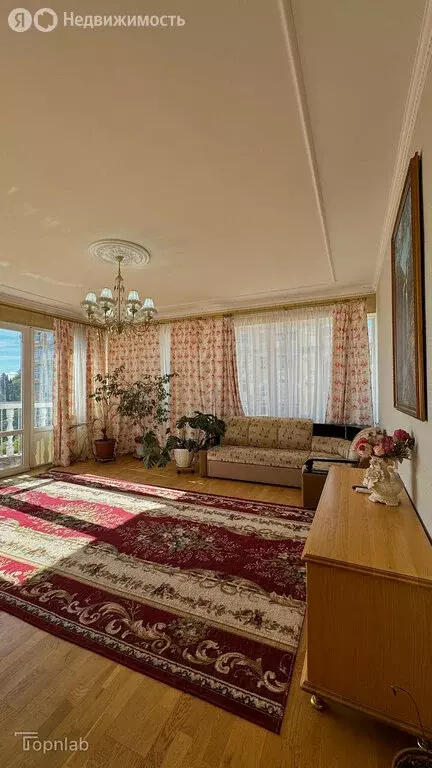 3-комнатная квартира: Ялта, Загородная улица, 17В (111 м) - Фото 1