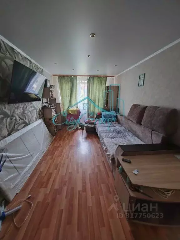 2-к кв. Оренбургская область, Орск Новый город мкр, ул. Горького, 45 ... - Фото 0