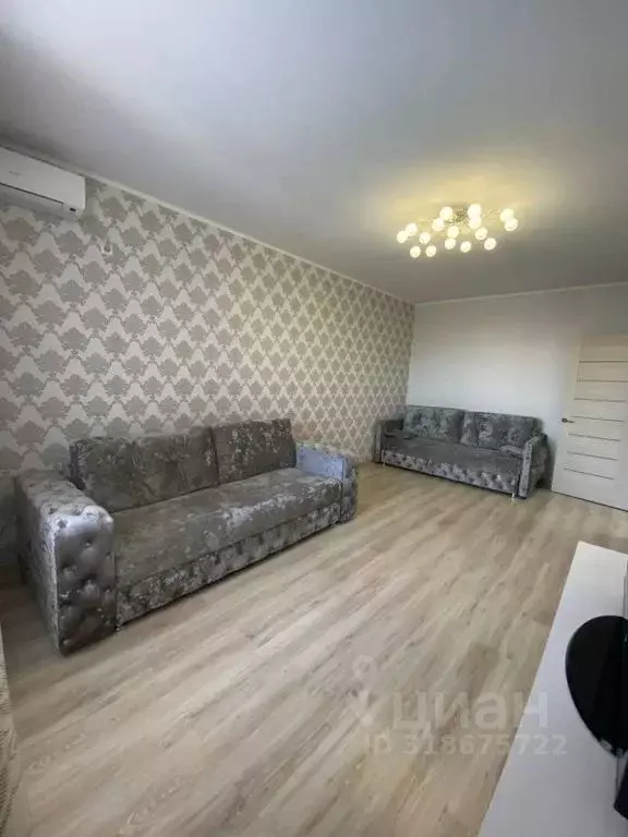 1-к кв. Краснодарский край, Ейск ул. Казачья, 2Г (42.0 м) - Фото 0