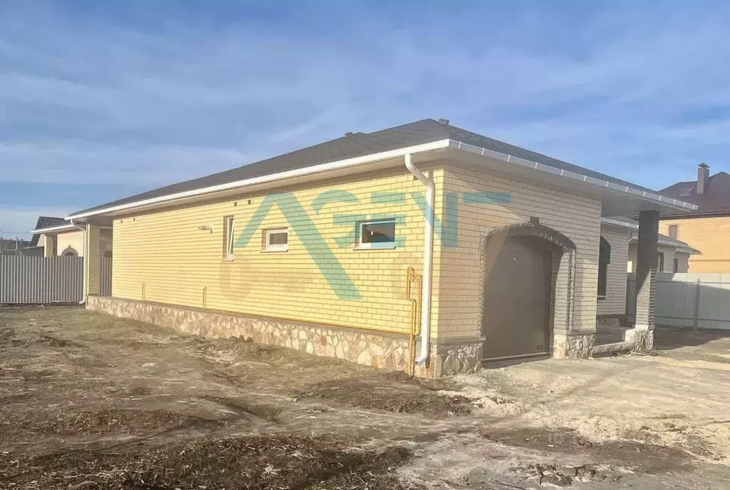 Дом в Белгородская область, Белгородский район, Разумное рп  (150 м) - Фото 2