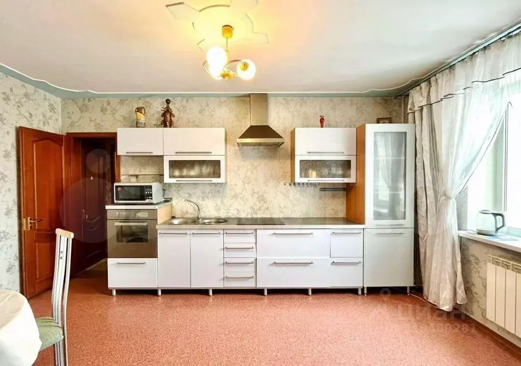 Дом в Иркутская область, Иркутский муниципальный округ, с. Хомутово ... - Фото 1