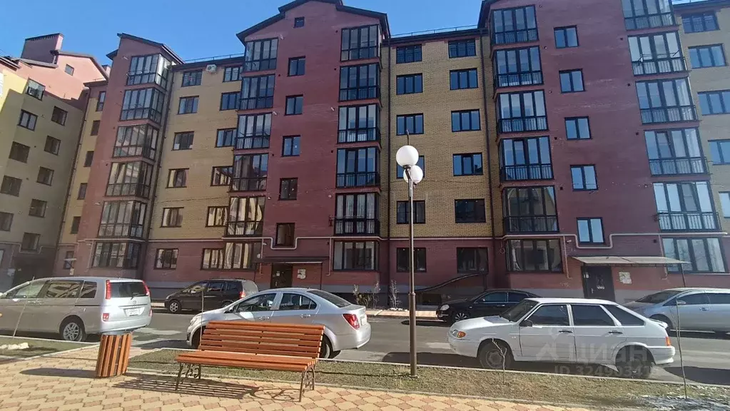 3-к кв. Северная Осетия, Владикавказ ул. Билара Кабалоева, 12 (110.8 ... - Фото 1