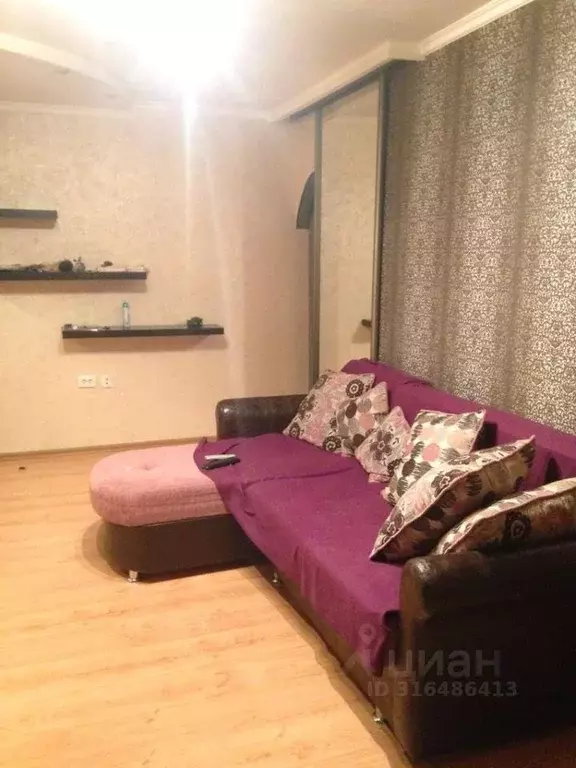 2-к кв. Татарстан, Казань пос. Дербышки, ул. Мира, 8 (44.0 м) - Фото 0