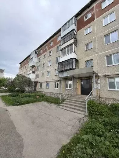 2-к. квартира, 43,7 м, 5/5 эт. - Фото 0